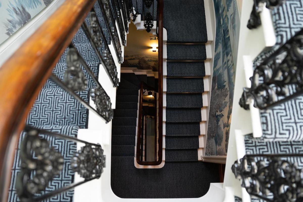 Milsom Hotel Бат Екстериор снимка